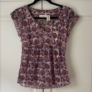 Women’s DKNY Sheer Purple Floral Top. Circa 1990’s. Size small.